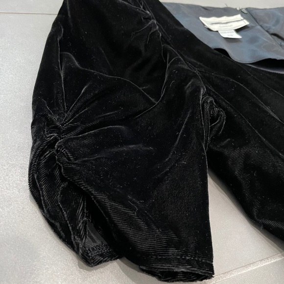 Jessica McClintock Gunne Sax Velvet Party Dress - Picture 4 of 9